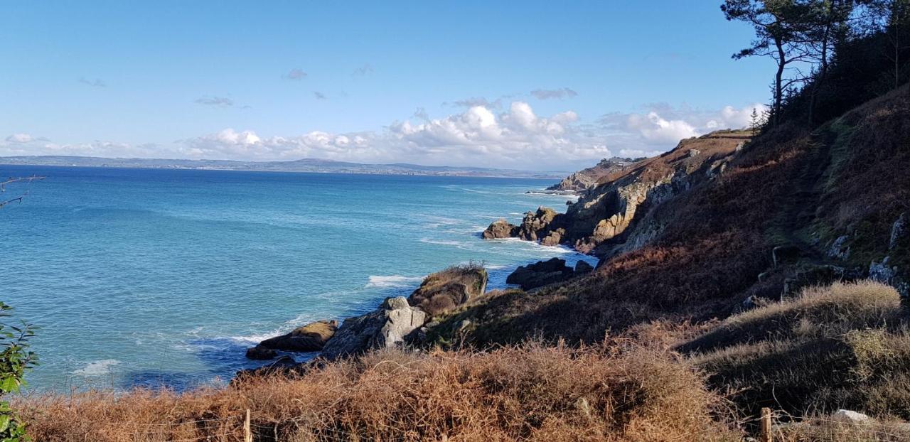 Les Fous De Bassans Bed & Breakfast Poullan-sur-Mer Exterior photo